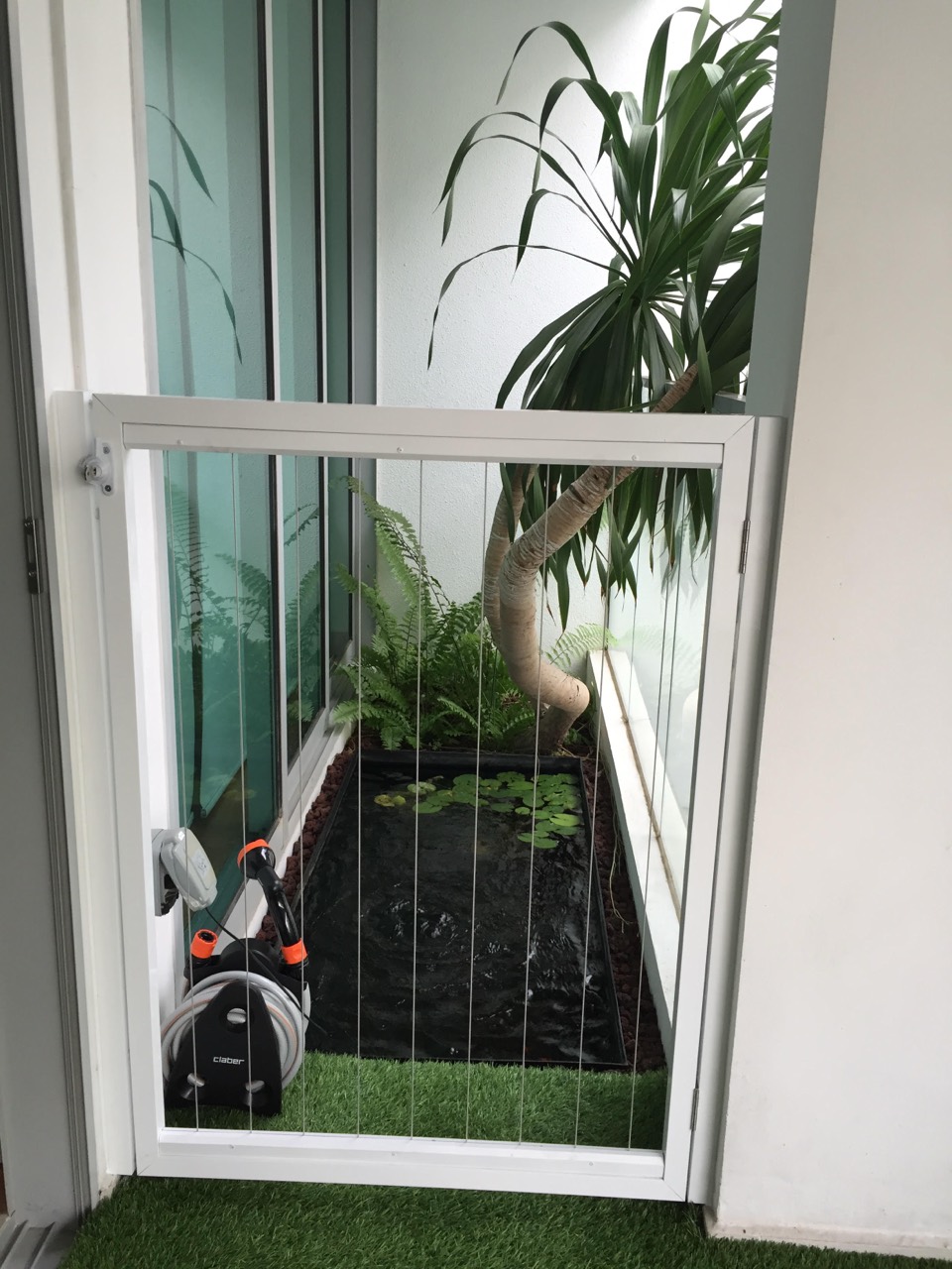 Balcony invisible grille installation in Singapore